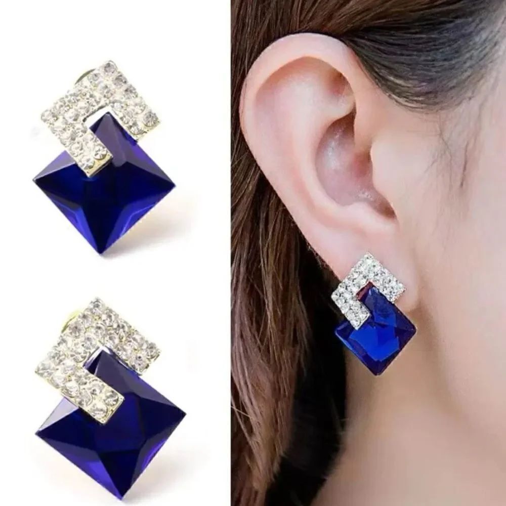 Blue stone stud earrings A503